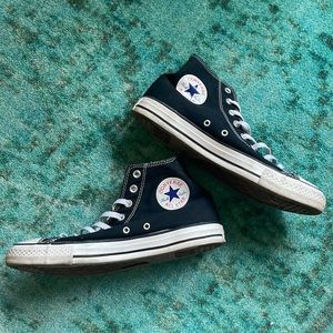 classic chuck taylor converse all stars men’s 9 women’s 11